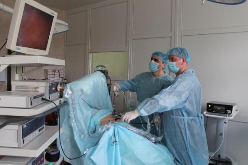Краснодарские врачи провели уникальную операцию и спасли жизнь 35-летней женщине