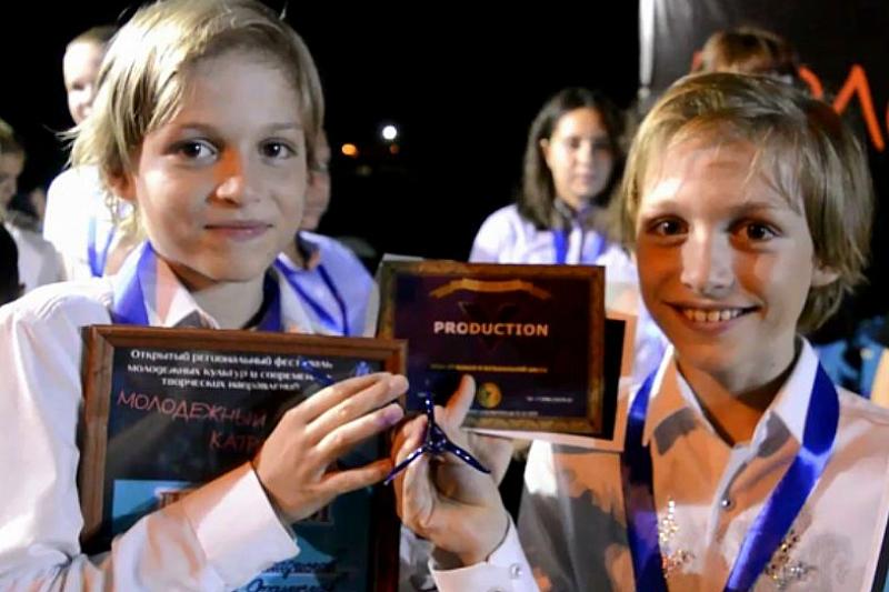 В Сочи подвели итоги конкурса вокалистов, танцоров и бардов «Молодежный Катран»