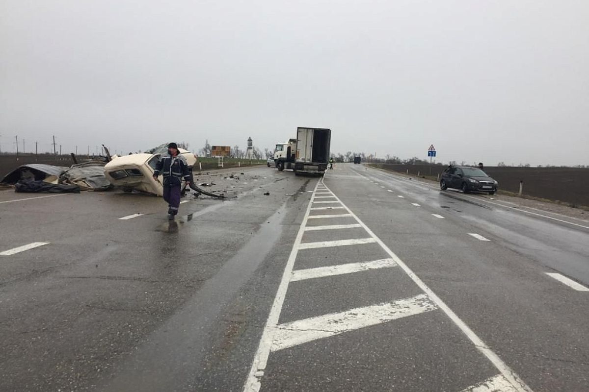 В Краснодарском крае в массовом ДТП погиб мужчина