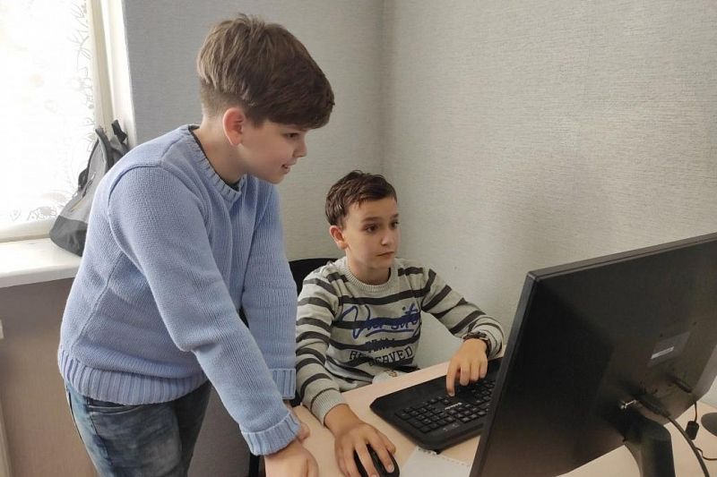 В Краснодаре открылся центр детского программирования «Кибриум»