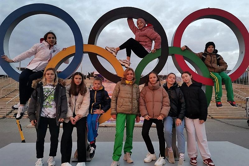 Кубанские спортсмены выиграли лично-командное первенство России по прыжкам на батуте