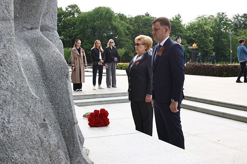 Жители Краснодара почтили память погибших в Великой Отечественной войне