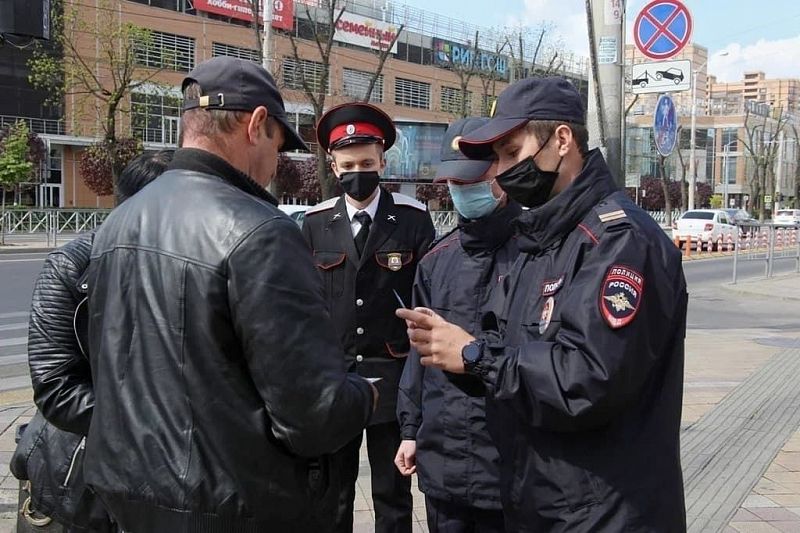 Более 1700 нарушителей антиковидных мер выявили за две неделе в Краснодаре
