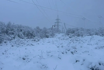Энергетики продолжают устранять последствия непогоды в предгорных и горных населенных пунктах Кубани и Адыгеи