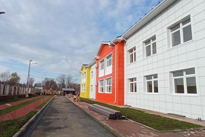 До конца 2021 года в Краснодаре сдадут два детсада и блок начальной школы