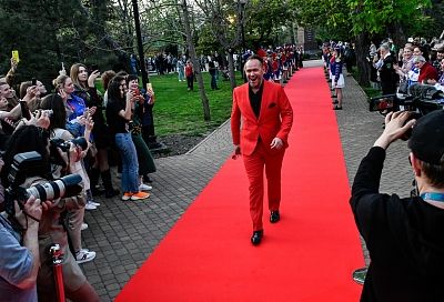 Кинофестиваль «Малая Земля» впервые открылся в Новороссийске