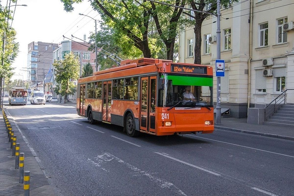 Ливневый коллектор в ГМР Краснодара отремонтировали досрочно: автобусы и троллейбусы ходят по обычному маршруту