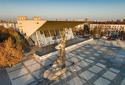 В Краснодаре Александровский бульвар уменьшат для реставрации «Авроры»