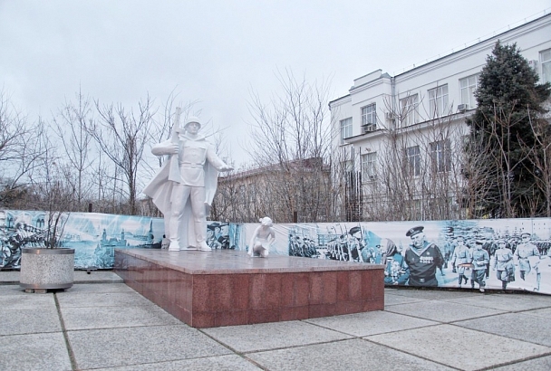 В Краснодаре ко Дню Победы отремонтируют 12 памятников военной истории 
