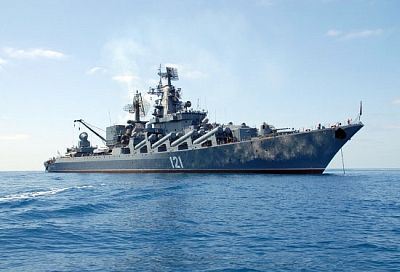 Крейсер «Москва» затонул во время буксировки