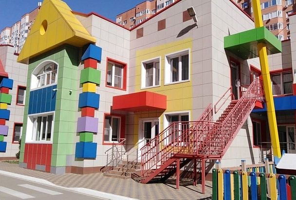 В мэрии Краснодара сообщили о проверке в детсаду «Карандаш» после жалобы на тараканов