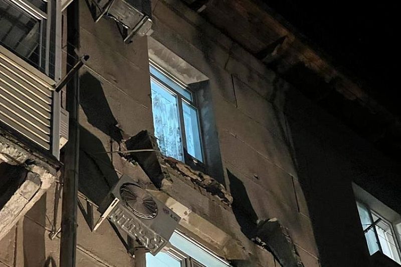 Мэр Сочи Копайгородский поручил помочь родным погибших при обрушении балкона пятиэтажки