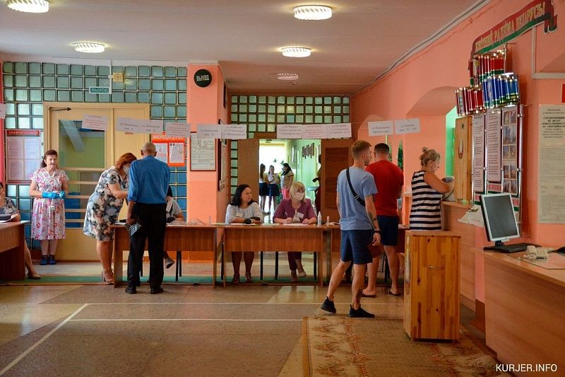 Школьники Краснодарского края не будут учиться во время досрочного голосования на выборах