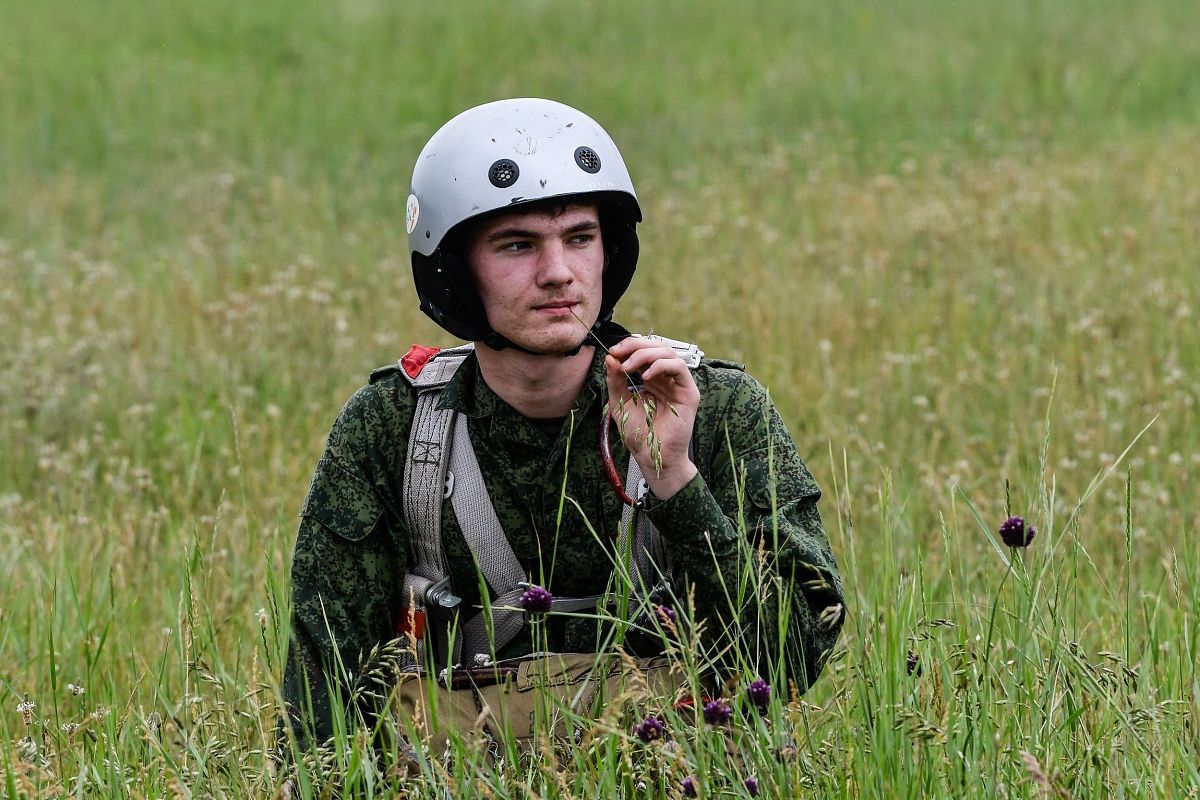 В Краснодарском спортивном парашютном авиаклубе «Южное небо» считают, что ребята отлично справились с заданием.