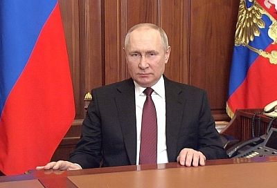 В преодолении западных санкций Владимир Путин видит очевидную пользу