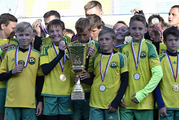В Краснодаре завершился краевой турнир по футболу «Легенды Кубани»