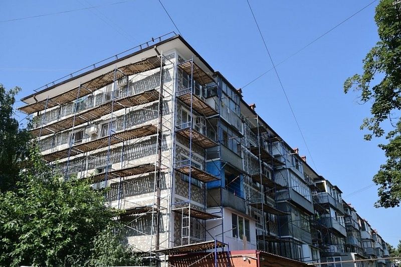 С начала года в Краснодаре капитально отремонтировали 188 многоэтажек