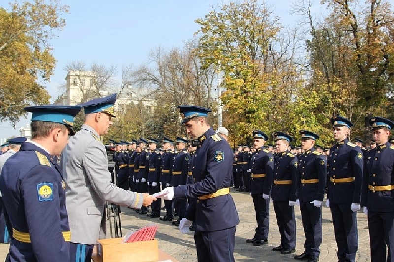 559 пилотов стали выпускниками Краснодарского училища летчиков