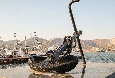 Новороссийская военно-морская база пополнилась скоростным транспортно-десантным катером 