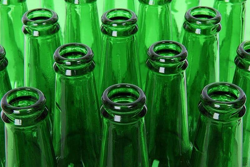В России торговые сети могут обязать принимать пустые бутылки 