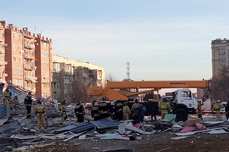 Мощный взрыв уничтожил супермаркет «Магнит»