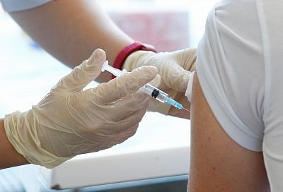 Вакцинация от COVID-19 подростков любого возраста в Краснодарском крае будет проводиться только с согласия родителей