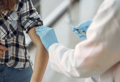 Краснодарский край выполнил план по обязательной вакцинации от коронавируса