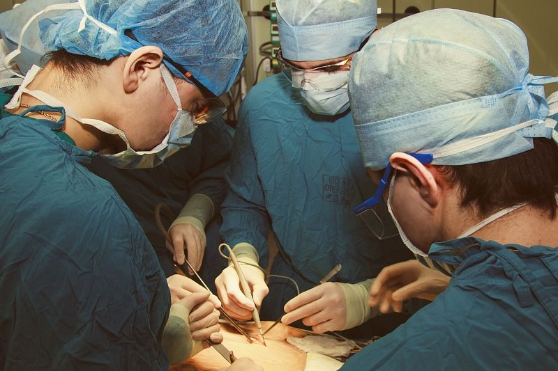 В Краснодарском крае врачи спасли жизнь 47-летнему мужчине с разрывом аневризмы аорты