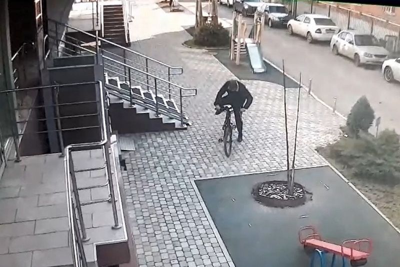 Полицейские поймали очередного велосипедного вора