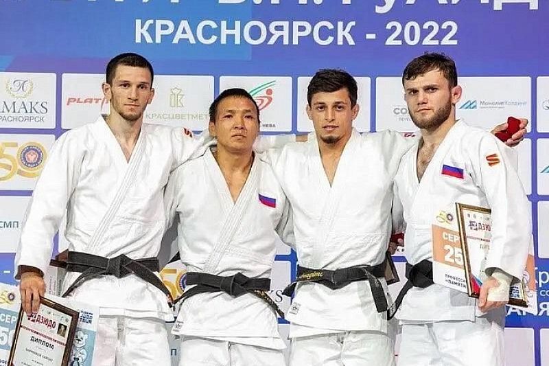 Губернатор Вениамин Кондратьев поздравил кубанских дзюдоистов с наградами Всероссийских соревнований