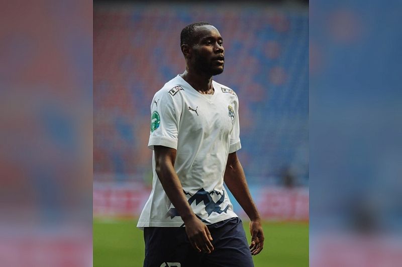 Агент хавбека «Сочи» Ангбана заявил, что игрок не собирается покидать клуб