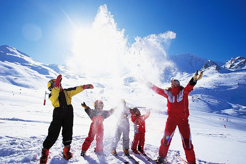 Многодетные семьи Сочи смогут бесплатно отдохнуть на горнолыжных курортах Красной Поляны
