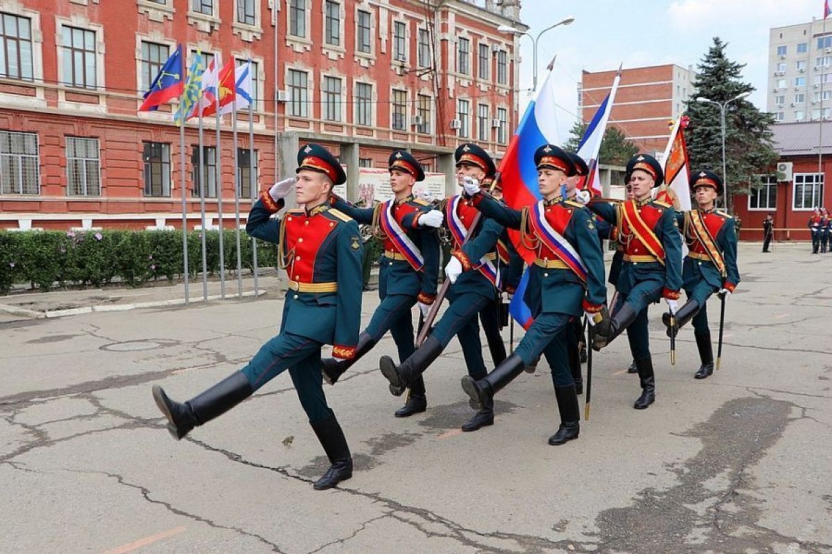 Курсантами первого курса Краснодарского высшего военного училища имени Штеменко в этом году стали более 400 человек