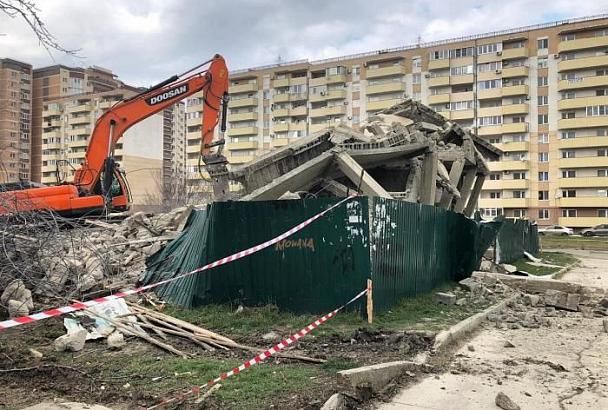 В Анапе на месте снесенного самостроя на бульваре Евскина появится новый сквер