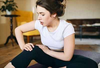 Ногу свело: как быстро избавиться от судороги дома и в воде, пока не стало хуже