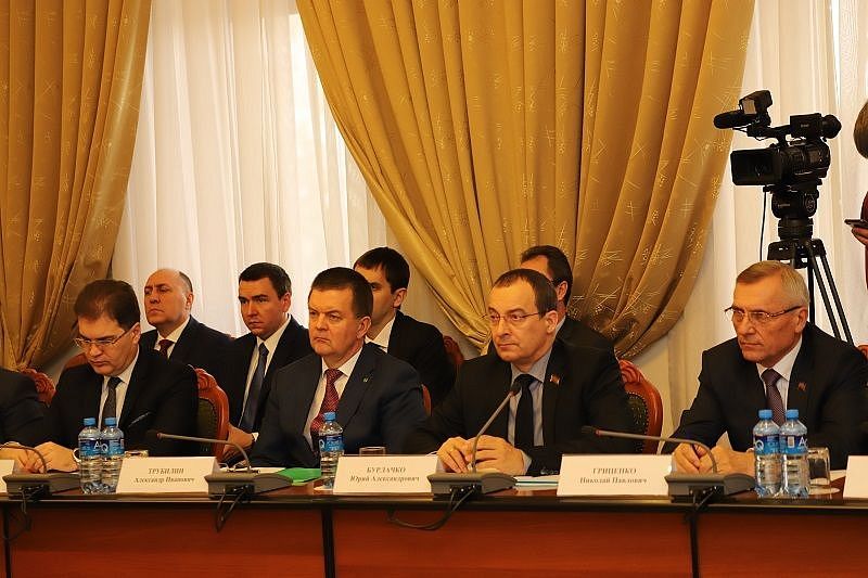 Депутаты ЗСК обсудили социально-экономическое развитие Брюховецкого района