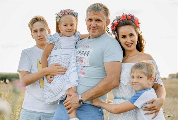 Губернатор Вениамин Кондратьев рассказал о многодетной семье Дьяченко-Пушкарских из Тихорецка