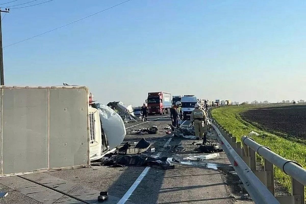 Четыре человека погибли и 19 получили травмы за сутки в ДТП на Кубани