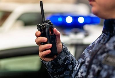 Неплательщика алиментов из Саратовской области поймали росгвардейцы в Сочи