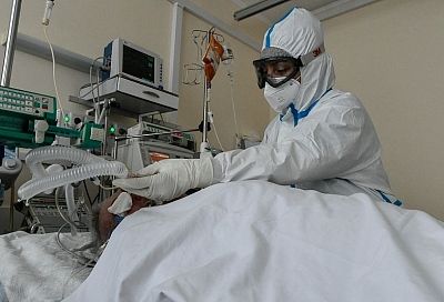 В Краснодарском крае за сутки коронавирусом заразились 885 человек