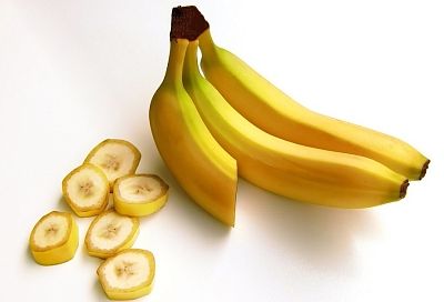 Лучше яблоки: веская причина, чтобы перестать, наконец, покупать и есть бананы