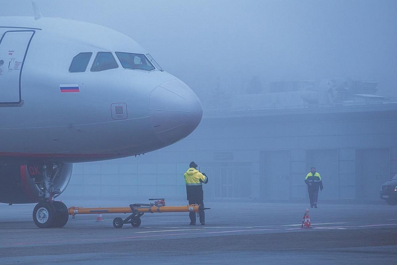 В аэропорту Краснодара из-за тумана на вылет задержано 11 рейсов