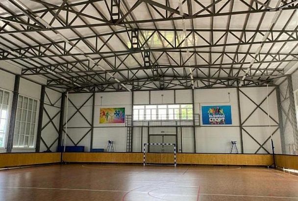 Новый спортивный комплекс открыли в Апшеронском районе