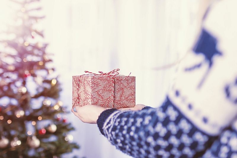 Каждая вторая компания в Краснодаре собирается дарить новогодние подарки  