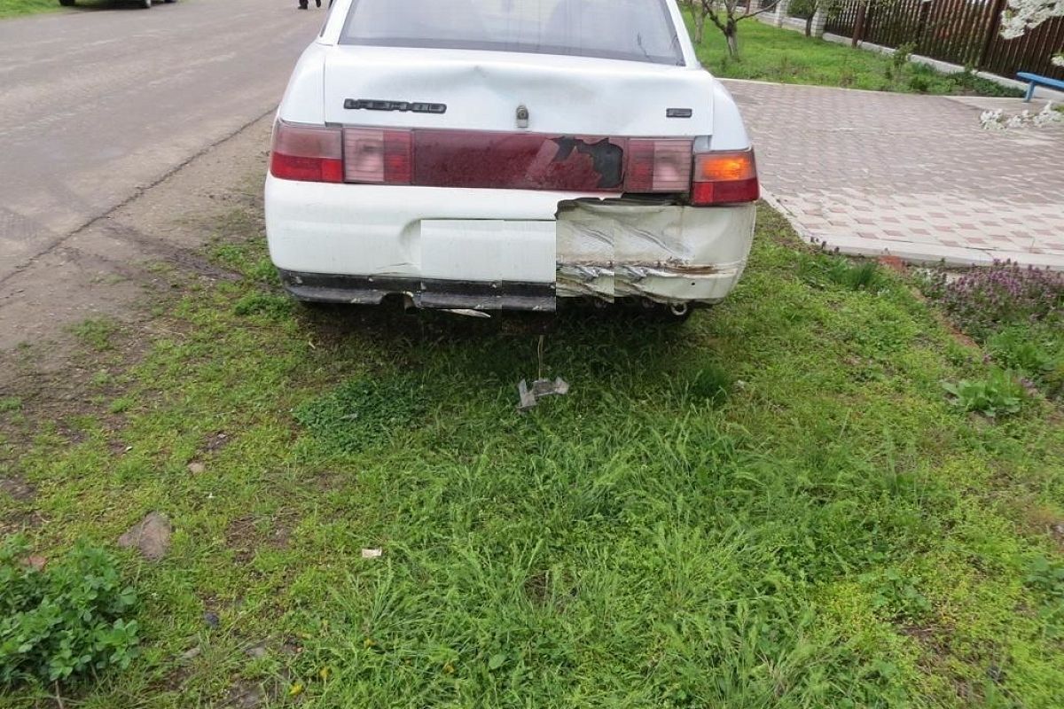 В Краснодарском крае в аварию попал школьник на мотоцикле