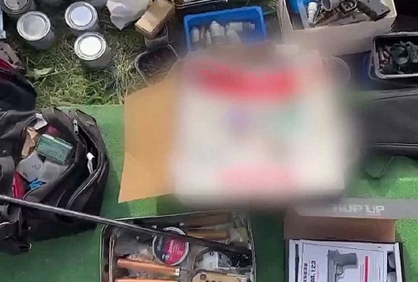 ФСБ и полиция нашли в доме жителя Краснодара арсенал оружия