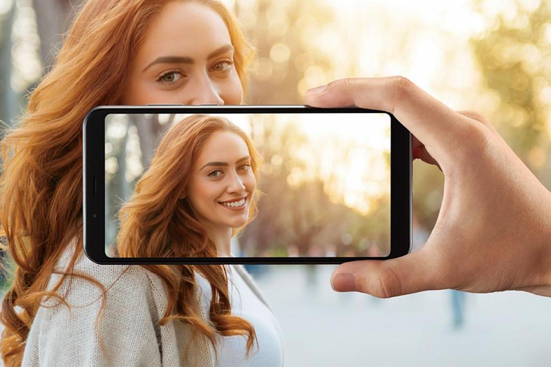 Смартфон Sharp AQUOS V получит 5.93-дюймовый экран и цену в 15 тысяч рублей