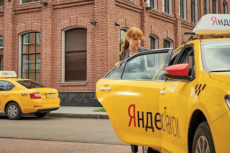 Пассажиры «Яндекс.Такси» смогут включать свою музыку во время поездки 
