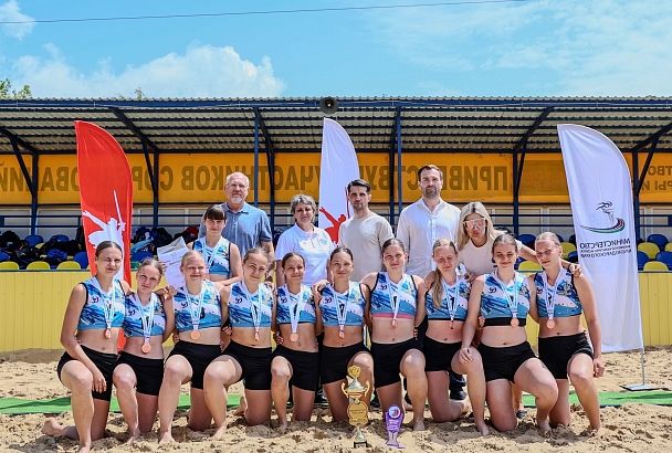 Краснодарский край стал чемпионом России по пляжному гандболу