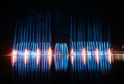 Шоу фонтанов в Абрау уходит «на зимовку»